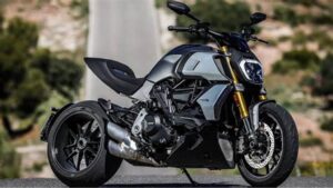 Conheça Agora a Ducati Diavel: A Máquina Poderosa e Sedutora