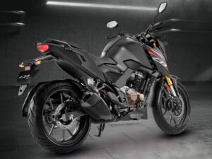 Nova Honda CB300F Twister vs Yamaha FZ25