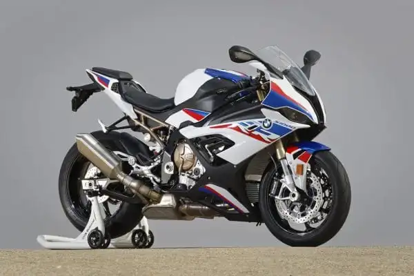 Nova BMW S1000RR 2024 100% Financiada R$3,333,33 Por Mês