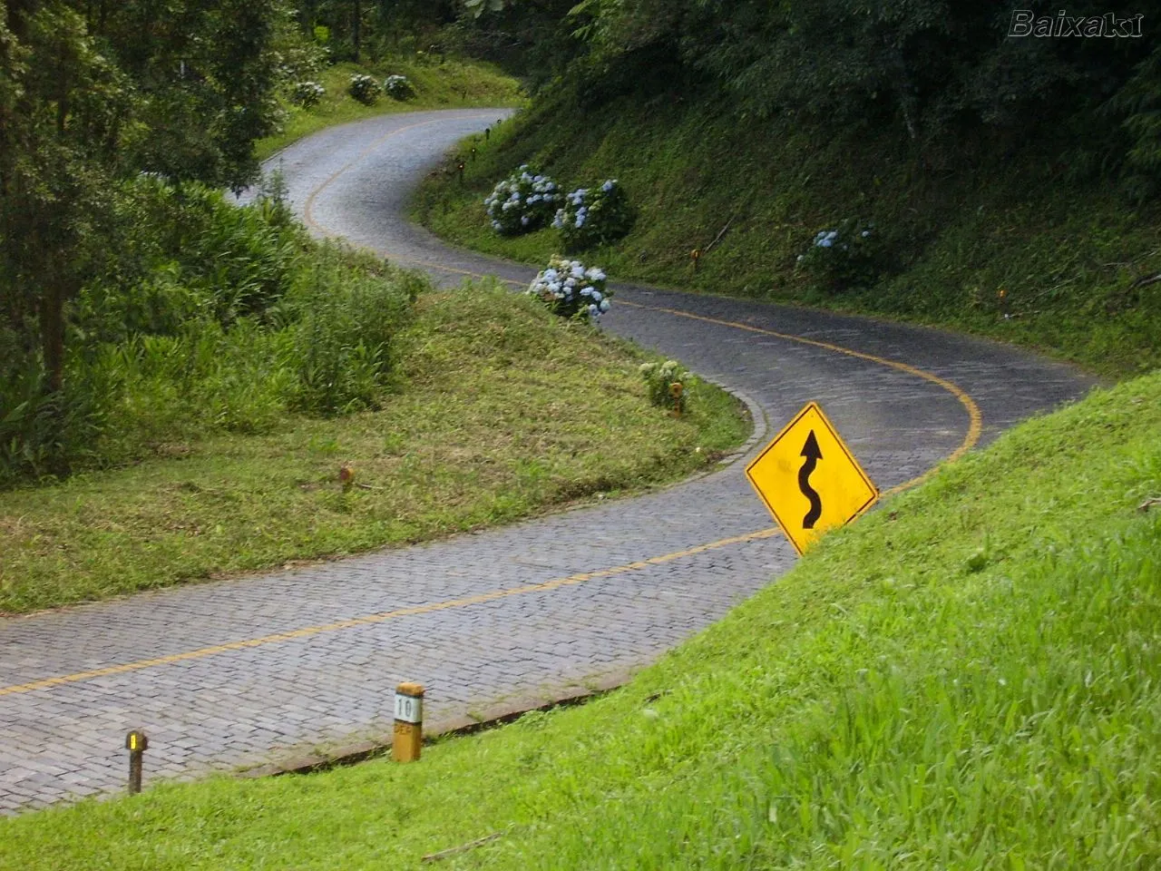 Os Melhores Destinos para Viajar de Moto no Paraná TB