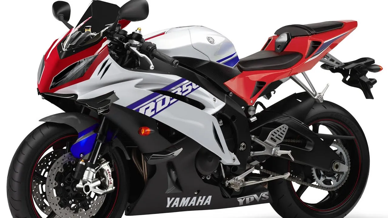 Imagens da Suposta Nova Yamaha RD 350 2024