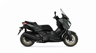 Yamaha Xmax 300: Scooter Moderno e Eficiente